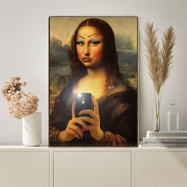 Mona Lisa holding phone art  Print, Original Oil Painting - de vinci Portrait Poster